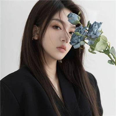 拂晓的尤娜